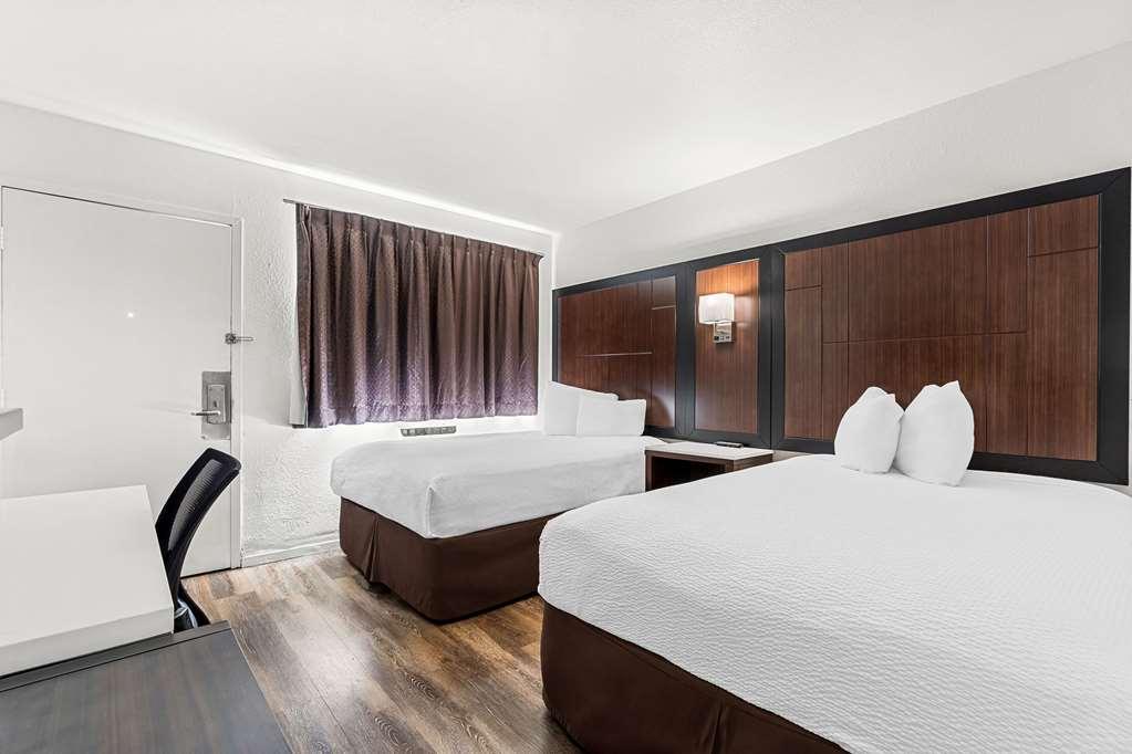 Econo Lodge Stockton Near I-5 Fairgrounds 客房 照片